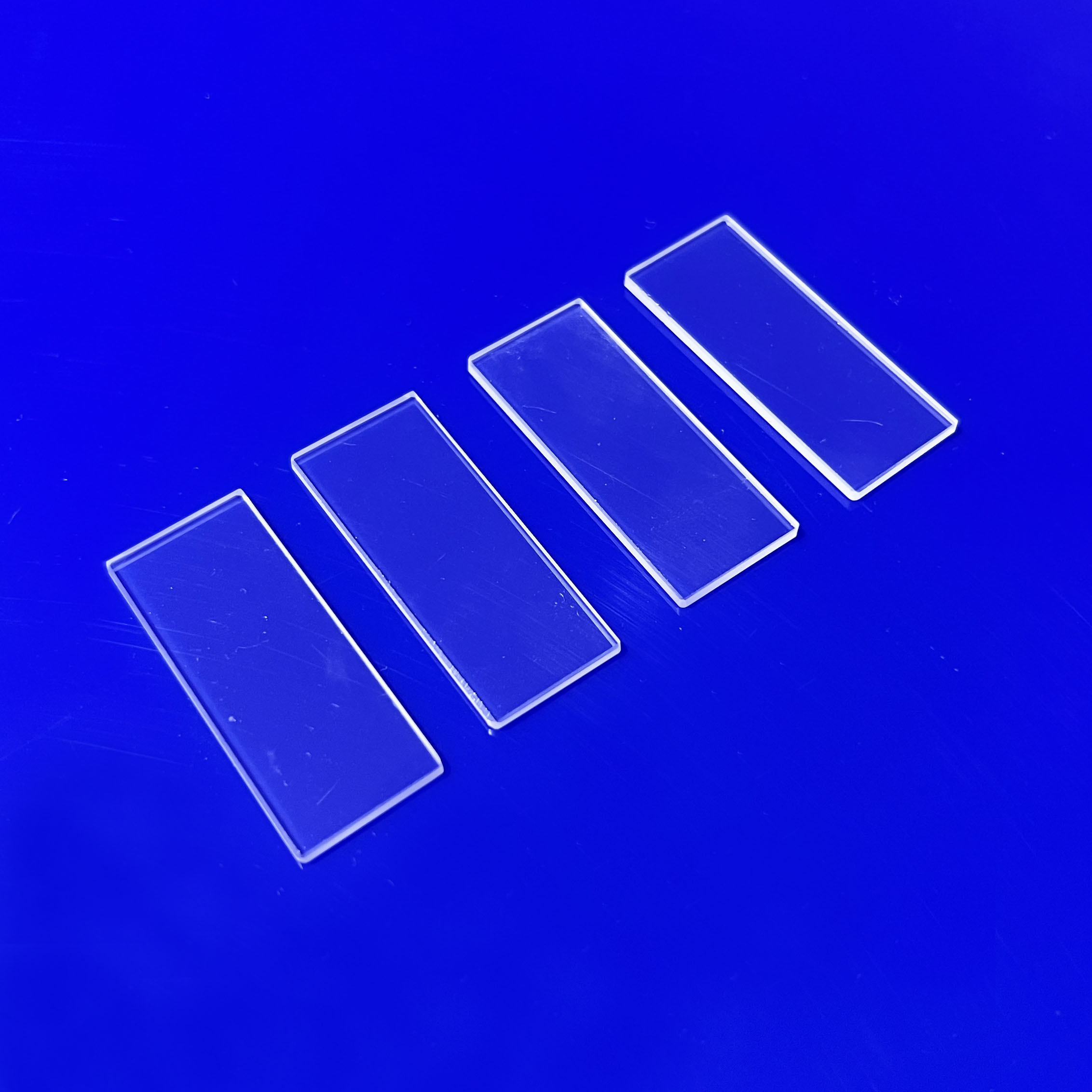 Ultra Thin Quartz Plate 0.3mm 0.5mm Fused Silica Optical Grade Clear