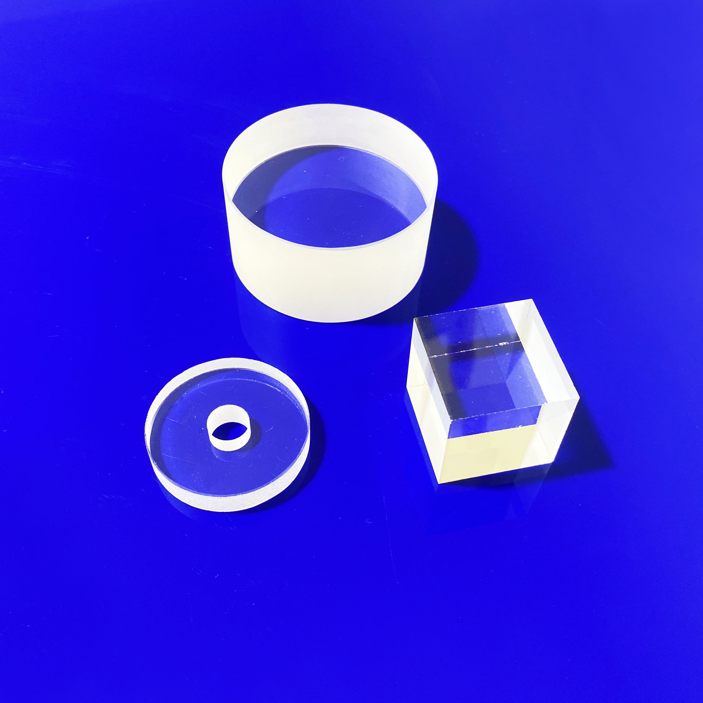 Round Quartz Plate Disc Fused Silica Clear Polished Custom Diameter
